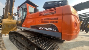 Excavatrice lourde d'occasion Doosan DX300LCA haute performance, machine durable pour projets miniers et de carrières - Product Image 3