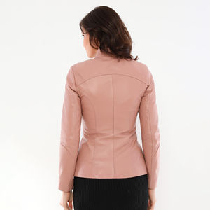 Chaqueta de PU Cortavientos de Invierno para Mujer, Nueva Llegada, Diseño de Logotipo Personalizado, Transpirable, de Secado Rápido, Sostenible, Precio Bajo, OEM, Venta al por Mayor - Product Image 2