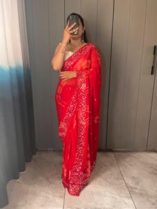 Sari en mousseline de soie sibori pour femmes, vêtement de fête de créateur, avec bordure brodée et vrais miroirs, en stock, fabriqué en Inde - Product Image 3