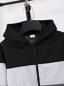 ชุดเซ็ตเสื้อฮู้ดลำลองลายดอกไม้สำหรับผู้ชาย ฤดูใบไม้ร่วง ผ้าโพลีเอสเตอร์ ระบายอากาศได้ดี ผลิตจากโรงงานโดยตรง - Product Image 3