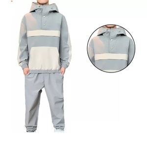 Chándal de nailon personalizado para hombre, chándal de entrenamiento con cremallera y logotipo personalizado, conjunto de chándal cortavientos de 2 piezas para hombre - Product Image 6