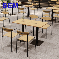Ensemble table et chaises de salle à manger au design moderne SEM pour bar de restauration rapide, hôtel, cantine, restaurant, café - Prix usine, matériau en bois