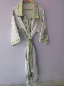 Chemise de nuit longue au sol de haute qualité pour dames impression bloc de main Kantha couette Kimono Robe de maternité avec décoration de volants - Product Image 3