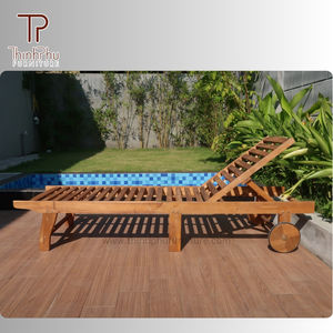 Chaise longue en bois écologique portable pour une utilisation en extérieur pour villas plages piscines cours - Product Image 1