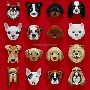 Parche Bordado Termoadhesivo con Diseño de Perro para Decoración de Prendas - Product Image 1