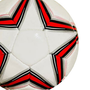 Ballon de football cousu à la main, prix bas, meilleur design, tendance, qualité supérieure, logo personnalisé, ballon de football pakistanais - Product Image 6