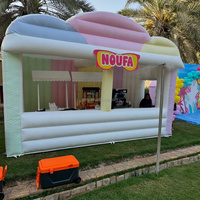 Maison de grotte gonflable personnalisée du Père Noël pour la location commerciale, tente de fête de Noël pour enfants