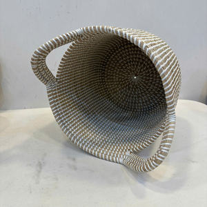 ตะกร้าสานทรงกลมจากหญ้าทะเล ขนาด S หรูหรา เป็นมิตรกับสิ่งแวดล้อม - Product Image 3