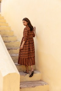 Robe bohème Coco, tissage à la main, ikat, pur coton, décontractée, occasionnelle, vacances, été, marron orange - Product Image 5