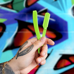 Maquinilla de afeitar profesional de borde recto, maquinilla de afeitar de unión con mango negro liso - Product Image 2