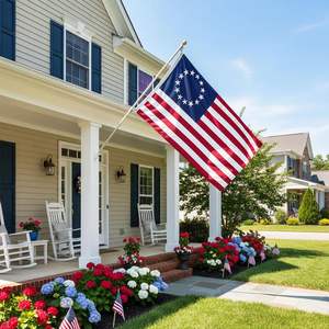 Drapeau américain en coton Betsy Ross 3x5 pieds, 13 étoiles, pour le 250e anniversaire des États-Unis, avec mât en aluminium robuste et imperméable - Product Image 1