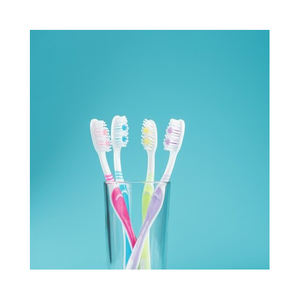 แปรงสีฟันสำหรับผู้ใหญ่แบบพับเก็บได้สีใสพร้อมขนแปรงอ่อนนุ่มด้ามพลาสติกแบบใช้แล้วทิ้งปรับแต่งได้ - Product Image 3