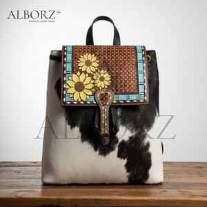 Sac à dos en cuir de vachette véritable, style bohème, fait main, élégant, pour usage extérieur, capacité 20-35L, vente en gros - Product Image 2