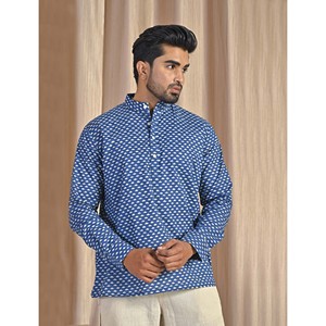 เสื้อคุร์ต้าผ้าฝ้ายป๊อปลินสีน้ำเงินพิมพ์ลายสำหรับผู้ชาย เสื้อเชิ้ตแขนยาวลำลอง ระบายอากาศได้ดีและสวมใส่สบาย - Product Image 5