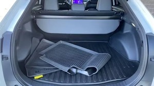 Toyota BZ4X XLE AWD SUV 2023, Volante a la Derecha/Izquierda, Interior de Cuero Oscuro, Certificado, Usado en Buen Estado, Eléctrico - Product Image 4