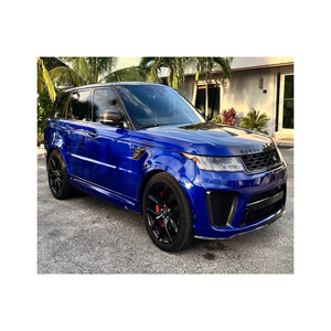 Range Rover avec des sièges en cuir perforé de qualité supérieure pour un look et une sensation raffinés - Product Image 2