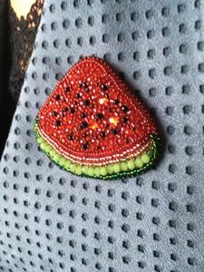 Dijes de novia de diseño para bolsos con abalorios de perlas intrincadas y dijes para Londres, hechos en pedidos a granel aceptados - Product Image 5