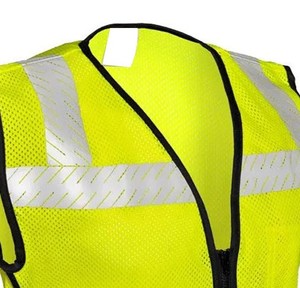 Gilet de travail d'été pour hommes entièrement personnalisable Design tendance haut de gamme Poids léger Vente chaude avec un taux raisonnable Style parfait - Product Image 6