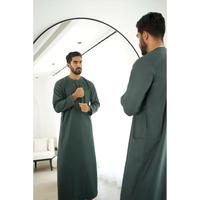 Thobe Musulman Hommes Moyen-Orient Dubaï Vêtements Hommes Vêtements Islamiques Robe Couleur Unie Arabe Conception Jubba Thawb Robe Saoudienne Mode