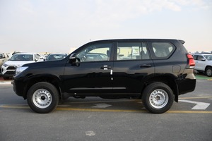 Toyota Prado VXR 2.8L SUV 2023 Usado, Automático, R20, Cuero Blanco, Luces LED, Volante a la Izquierda, en Venta - Product Image 2