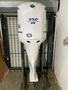 Motor Fuera de Borda Industrial OEM Yamaha de 4 Tiempos, Usado, 2013, F350, 350hp, Eje de 30 Pulgadas, con 3 Años de Garantía - Product Image 5