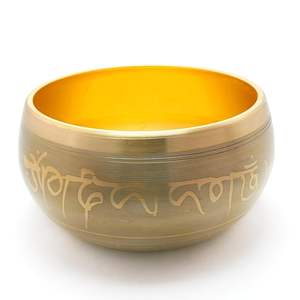 Cuenco de latón martillado a mano de estilo antiguo, logotipo impreso personalizado, grabado artístico pulido para meditación, Yoga, artesanías de Metal - Product Image 2