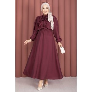 Ensemble deux pièces pour femme avec jupe à volants en crêpe bordeaux et blazer court 100% lin, style évasé, coupe ample pour la saison d'automne - Product Image 3