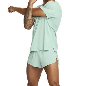 Shorts de sport pour hommes, solides, respirants, à séchage rapide, en toile de haute qualité, style décontracté, pour l'entraînement estival et les exercices - Product Image 3