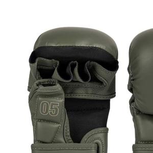 Gants de boxe Tech New Style avec design personnalisé et logo personnalisé Suivant - Product Image 6