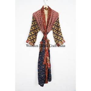 Robe Kimono Femme Fait Main en Soie Patchwork Floral Élégante Style Bohème Légère pour Festival Vente en Gros - Product Image 6