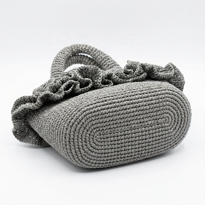 Sac fourre-tout gris en raphia tressé à deux poignées, durable, avec bandoulière à volants, fermeture ouverte, tricoté, pour la plage et les voyages, pour femme - Product Image 4