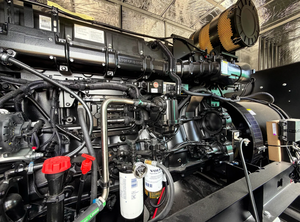 600kW Enclosed Diesel Standby Generator Set 277/480V <b>Three</b> Phase 902A 1200A Circuit Breaker - Product Image 4