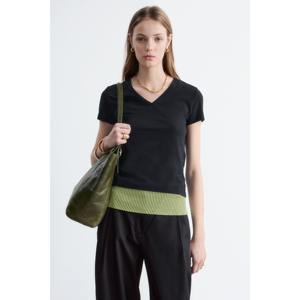T-shirt en coton slim fit pour femme avec décoration en diamant, col en V, tissu tricoté, disponible en XS, XXS, XL, style streetwear - Product Image 1