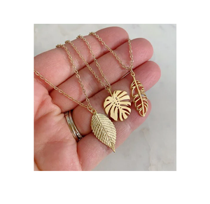 Colgante de latón hecho a mano de lujo personalizado diseño de hoja de latón colgante joyería accesorios de mujer diseñador único - Product Image 3