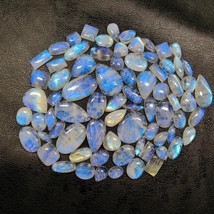 Precio al por mayor: Cabujón de piedra lunar arcoíris natural, gema de fuego azul, certificado por terceros, gemas Mehrajudin, 9-18 quilates - Product Image 3