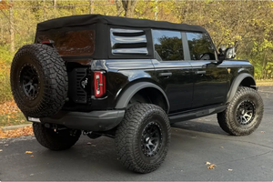 LISTO PARA CONDUCIR - USADO, VOLANTE A LA IZQUIERDA |   CONDUCCIÓN DERECHA |   Ford Bronco Badlands 2021 con 19,000 millas, 7 velocidades - Product Image 3