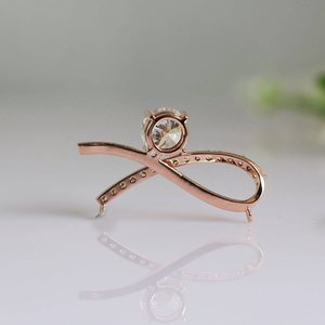 ชุดเครื่องประดับเพชรทองคำแท้ 14K สุดหรู สร้อยคอพร้อมจี้และต่างหูแบบติดหู สำหรับผู้หญิง ของขวัญวันครบรอบสุดคลาสสิกสำหรับเธอ - Product Image 2