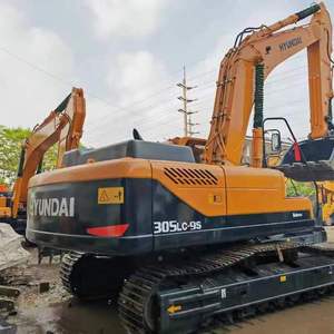Excavatrice Hyundai 305LC-9T de qualité supérieure, à basse heure, d'occasion, prête pour les projets de démolition et d'excavation - Product Image 1