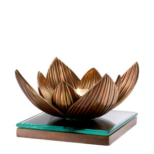 New Arrival <b>Tealight</b> <b>Candle</b> Holder with Lotus Shape Design for Spiritual and Religious with Glass and Metal Base at Affordable - Product Image 2