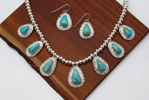Navajo Sonoran Gold Turquoise Squash Blossom Collier Boucles d'oreilles Ensemble - Product Image 4