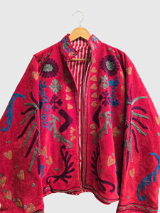 Red Full Sleeve Plus Size Floral Embroidered Velvet Jacket Mandarin Collar Women'<b>s</b> Autumn Wear - Product Image 4