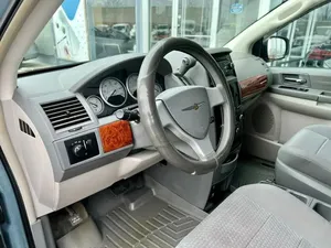 USADO LHD/RHD 2008 CHRYSLER TOWN & COUNTRY 4DR WAGON LX - Product Image 2