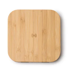 Base di Ricarica Wireless Personalizzata Tallio per Gadget da Ufficio - Product Image 2