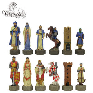 Juego de Ajedrez VERONESE DESIGN de 6 Pulgadas - Ejército Árabe vs. Cruzado - Artesanía de Resina Pintada a Mano de Lujo para Decoración del Hogar y Coleccionismo de Arte - Product Image 1