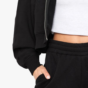 Conception confortable et douillette pour l'hiver, design minimaliste avec matière polaire pour femmes, streetwear tendance pour les voyages et la maison 2026 - Product Image 2