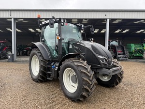 Tracteur Valtra A105 HiTech 2024, tracteur marcheur 120 CV, 10001-20000 heures - Product Image 6