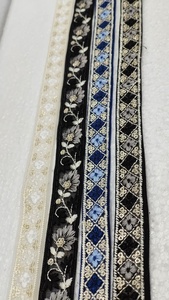 Encajes Bordados con Hilo Fino Hechos a Medida para Ribete de Prendas y Manualidades, Diseño de Borde Delicado en Alta Calidad - Product Image 5