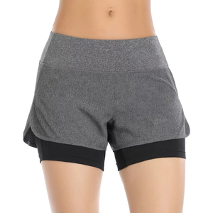 Shorts de sport pour femmes de qualité supérieure, matière à séchage rapide, poche latérale pour téléphone, ourlet fendu, design athlétique, plusieurs couleurs et tailles - Product Image 1