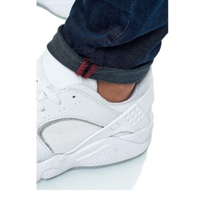 2024 Diseño personalizado Etiquetas de marca Pantalones de mezclilla para hombres Precio súper bajo Pantalones vaqueros de gran tamaño Pantalones vaqueros rectos ajustados - Product Image 4