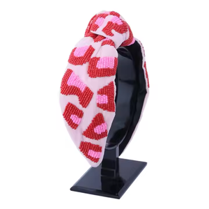 Diadema con Cuentas de Leopardo Rosa Rojo Preppy, Turbante Elegante Hecho a Mano Unisex con Nudo Superior, Bordado Floral para Fiestas, San Valentín y Otras Ocasiones - Product Image 1